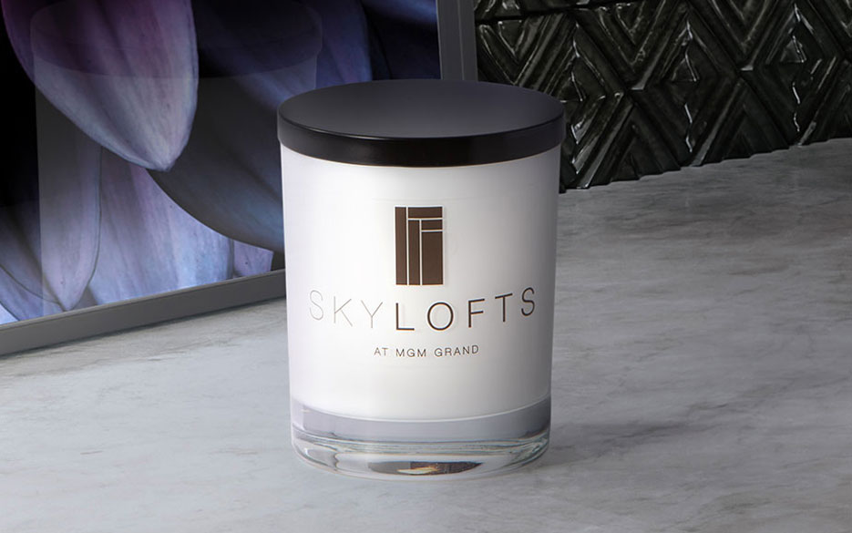 SKYLOFTS Candle