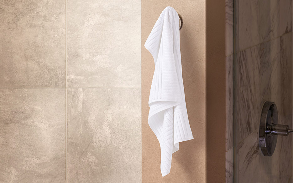 SKYLOFTS Hand Towel